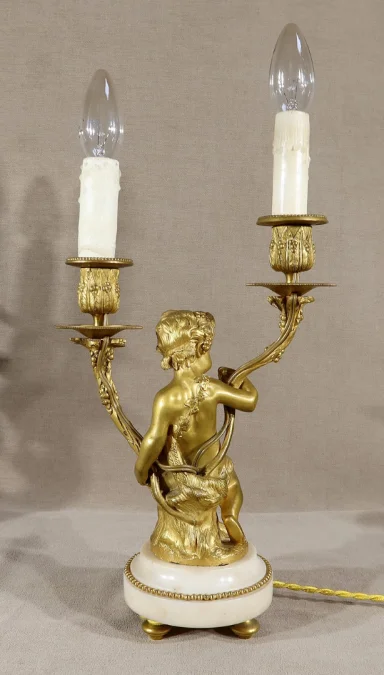 PAAR KANDELABER IM LOUIS XVI-STIL