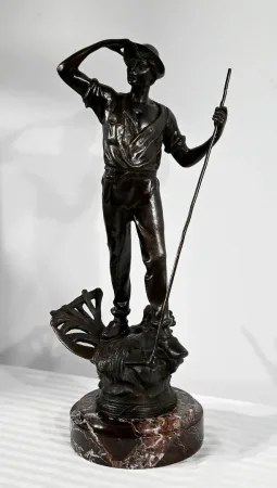 BRONZE STATUETTE signed E. AIZELIN