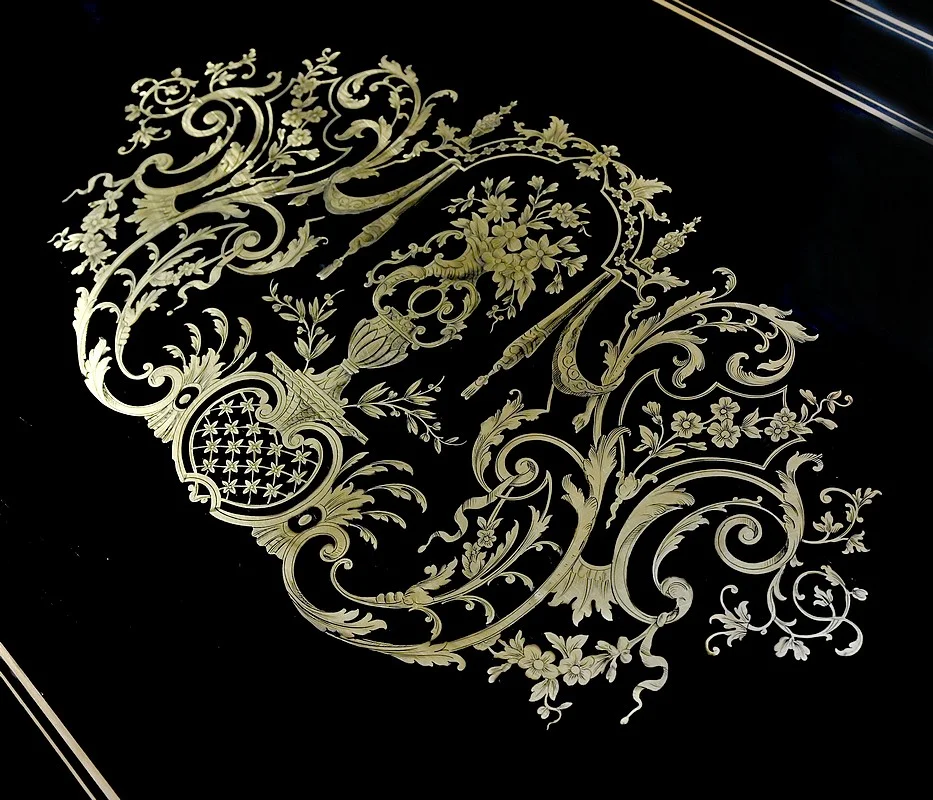 NAPOLEON III PERIOD DESK