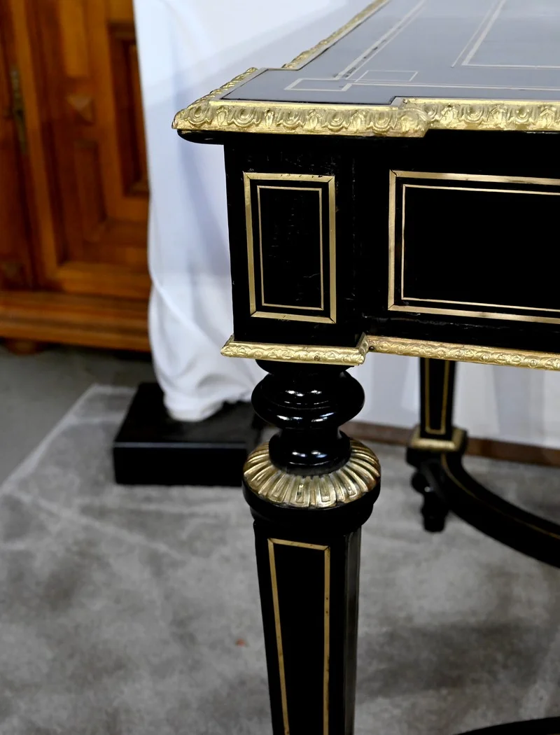 NAPOLEON III PERIOD DESK