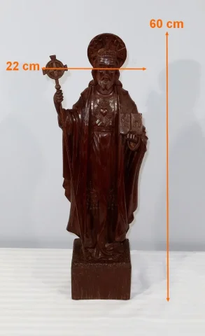 WOODEN STATUE OF CHRIST