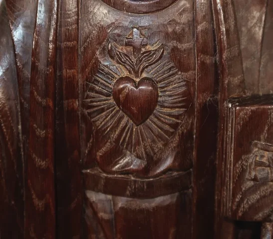 WOODEN STATUE OF CHRIST