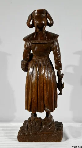 Bretonne Revenant du Marché – Fin XIXe