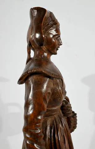 Bretonne Revenant du Marché – Fin XIXe