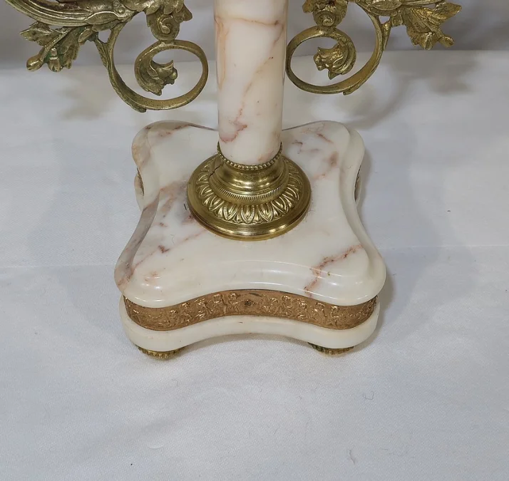 MANTLE GARNITURE