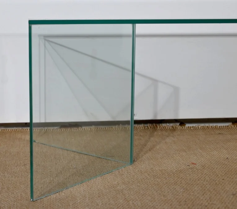 Couchtisch aus Glas