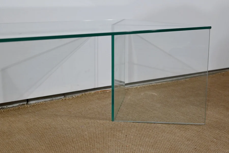 Couchtisch aus Glas