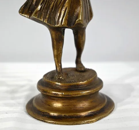 BRONZEFIGUR