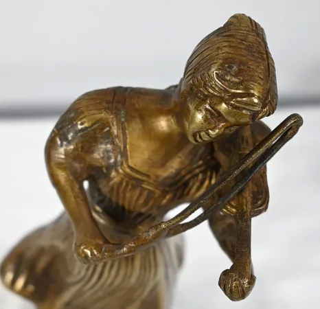 BRONZEFIGUR