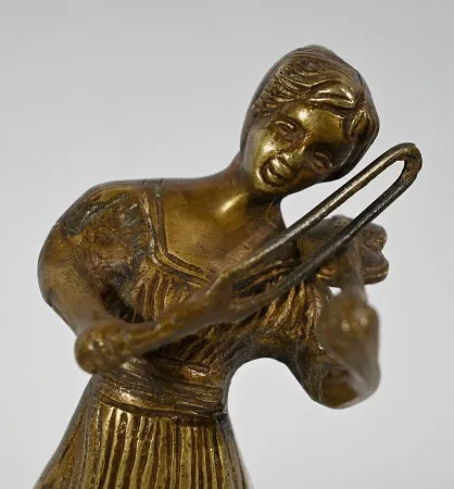 BRONZEFIGUR