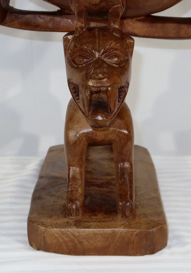 AFRICAN TOBACCO POT