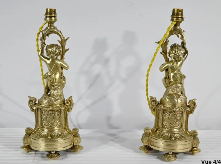 PAAR KERZENSTÄNDER AUS DER NAPOLEON-III-ZEIT