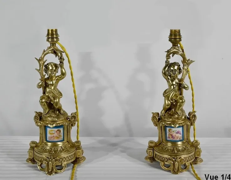 PAAR KERZENSTÄNDER AUS DER NAPOLEON-III-ZEIT