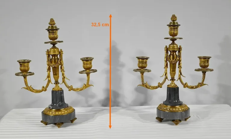 PAAR KANDELABER AUS BRONZE UND MARMOR
