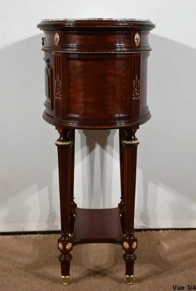TROMMELTISCH IM LOUIS XVI-STIL