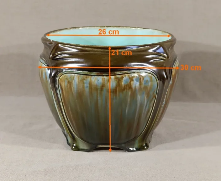 Cache-pot Art Nouveau, d’après H. Guimard, Faïencerie de Fives – 1900