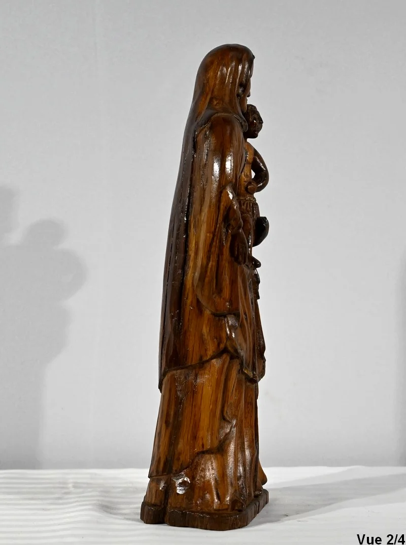 HOUTEN STANDBEELD VAN DE MAAGD EN KIND