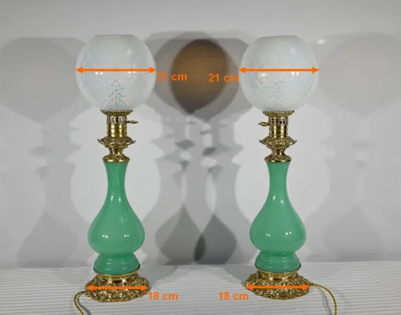 PAIR OF OPALINE AND BRONZE LAMPS
