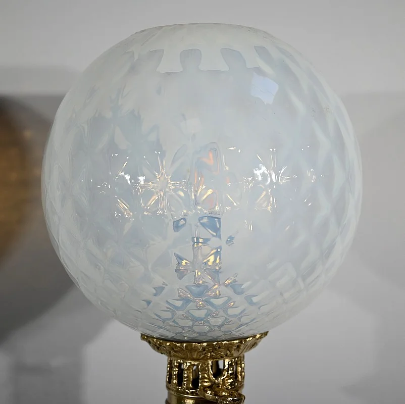 Paire de Lampes en Opaline et Bronze – Fin XIXe