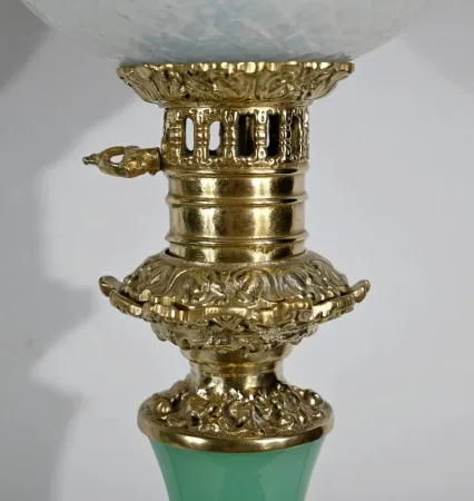 PAIR OF OPALINE AND BRONZE LAMPS
