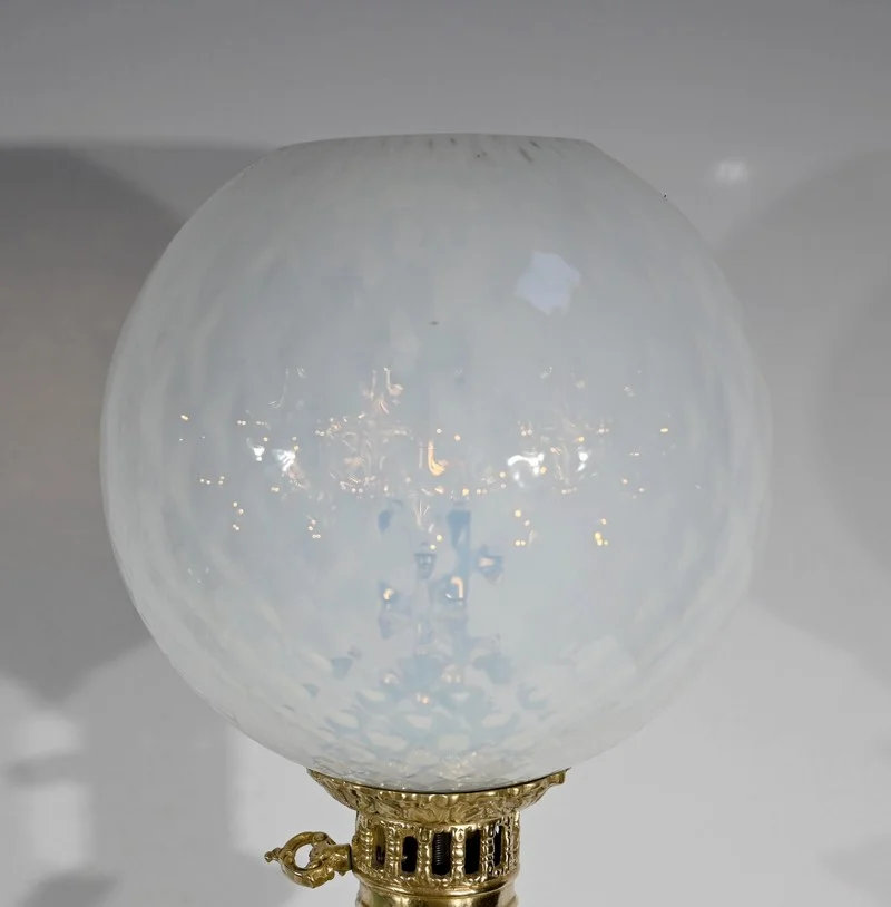 Paire de Lampes en Opaline et Bronze – Fin XIXe