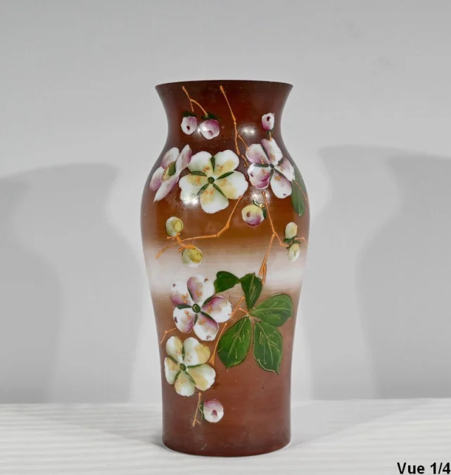VASE AUS DER JUGENDSTILZEIT
