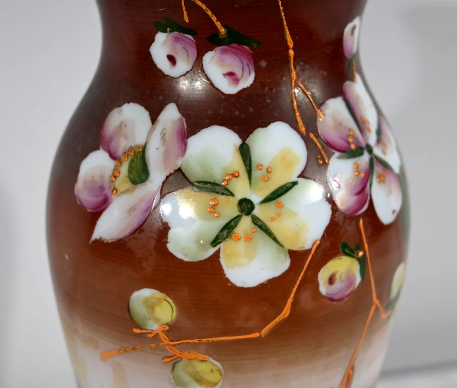 アールヌーボー時代の花瓶