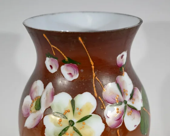 Vase en Porcelaine Fine, Art Nouveau – 1900