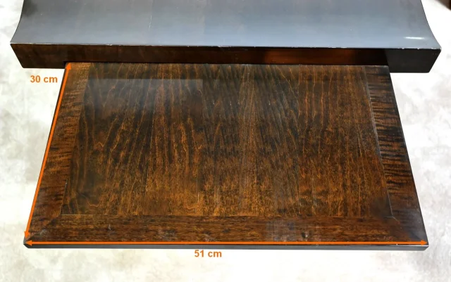 Ensemble Bureau et Fauteuil en Sycomore, Attribué à Hugues Chevalier – 1980