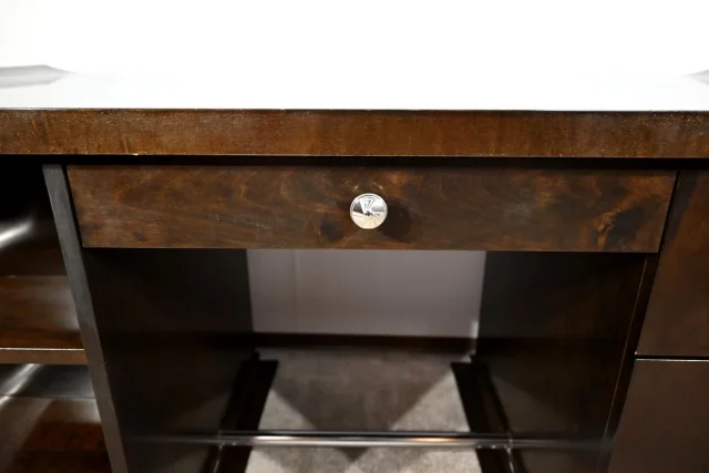 Ensemble Bureau et Fauteuil en Sycomore, Attribué à Hugues Chevalier – 1980