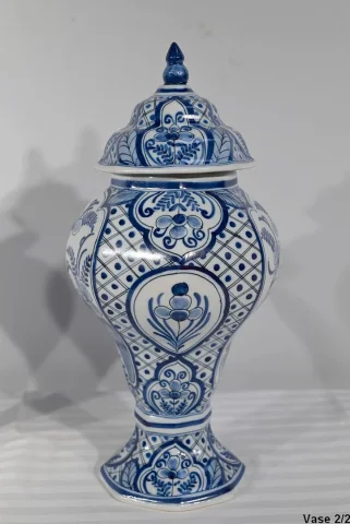 PAIR OF DELFT FAIENCE  VASES