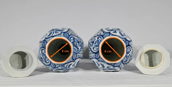 Paire de Vases en Faïence de Delft – Début XXe