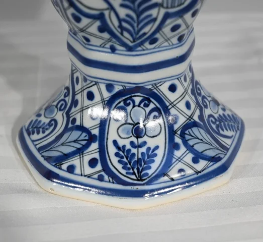 PAIR OF DELFT FAIENCE  VASES