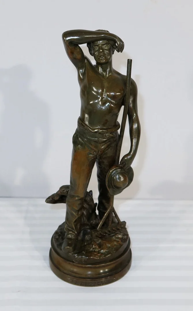 BRONZE STATUETTE signed E. CONSTANT FAVRE