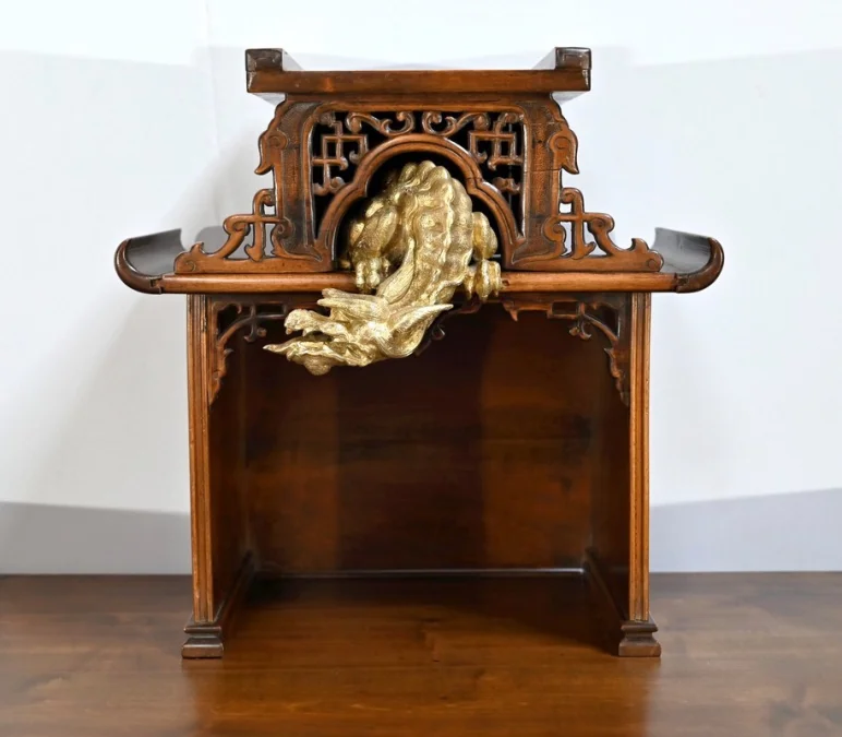 Petit Cabinet Asiatique, attribué à Viardot – 2ème partie du XIXe
