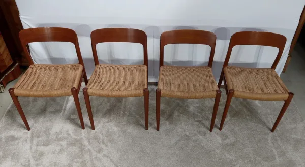 Suite de 4 Chaises Modèle « 75 » par Niels Otto Moller, Danemark - 1960