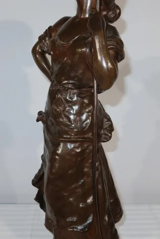 Important Bronze « Jeune Paysanne », signé H. Moreau – 2ème partie XIXe