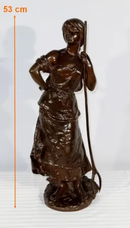 BRONZE SCULPTURE signed H. MOREAU