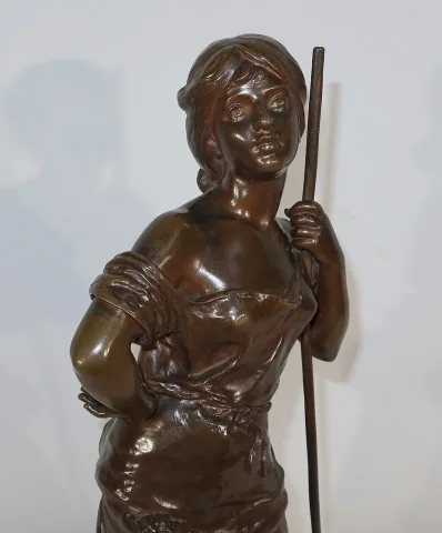 Important Bronze « Jeune Paysanne », signé H. Moreau – 2ème partie XIXe