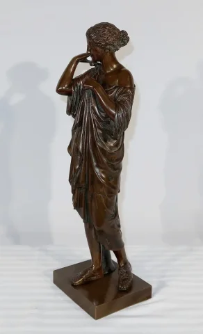 Bronze « Diane de Gabies » d’après Praxitèle, signé C. Sauvage – Début XIXe