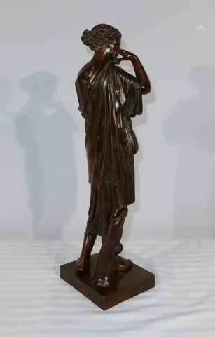 Bronze « Diane de Gabies » d’après Praxitèle, signé C. Sauvage – Début XIXe