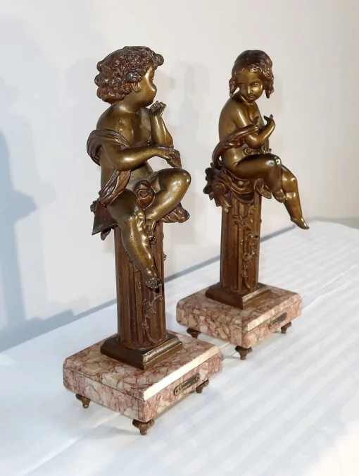 PAAR STATUETTEN von AUGUSTE MOREAU