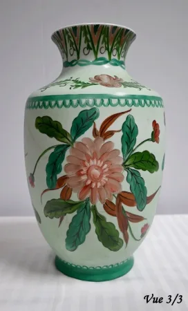 Vase en Porcelaine de Limoges et à décors de Fleurs– Début XXe