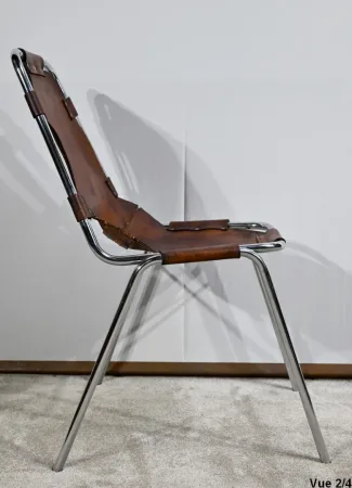 Chaise en Métal et Cuir, par C.Perriand pour les Arcs – 1960