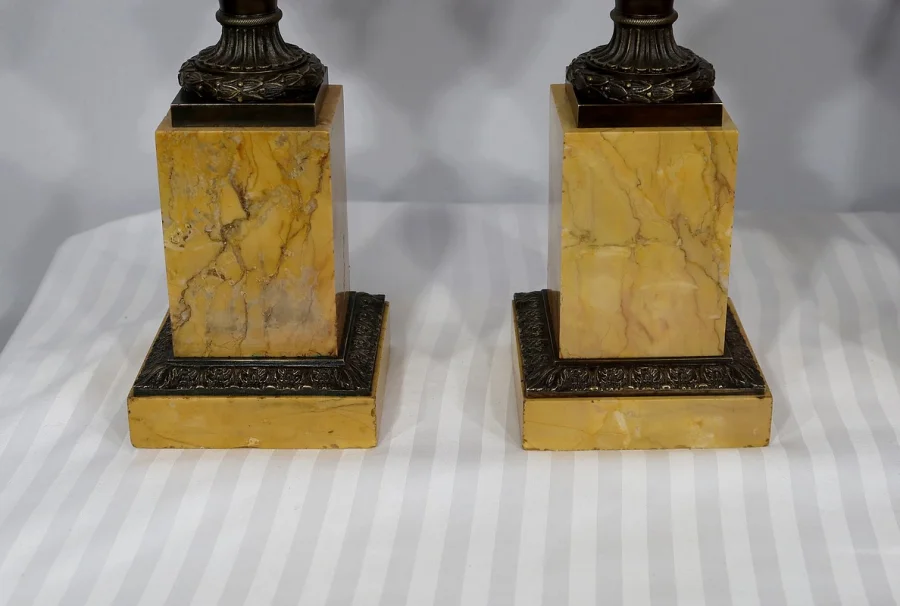 MANTLE GARNITURE