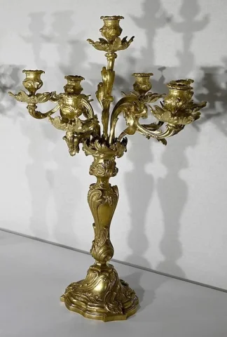 Important Candélabre en Bronze Doré, style Louis XV – Fin XIXe