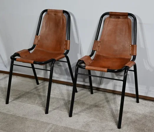 Paire de Chaises en Métal et Cuir, d’après C.Perriand pour les Arcs – 1960
