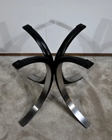 Table T69 Cristal, par E.Gerli et O.Borsani pour Tecno – 1963