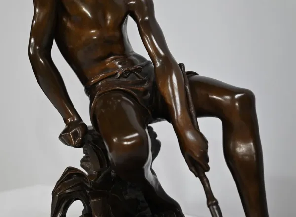 BRONZE STATUETTE signed R. GUILLAUME
