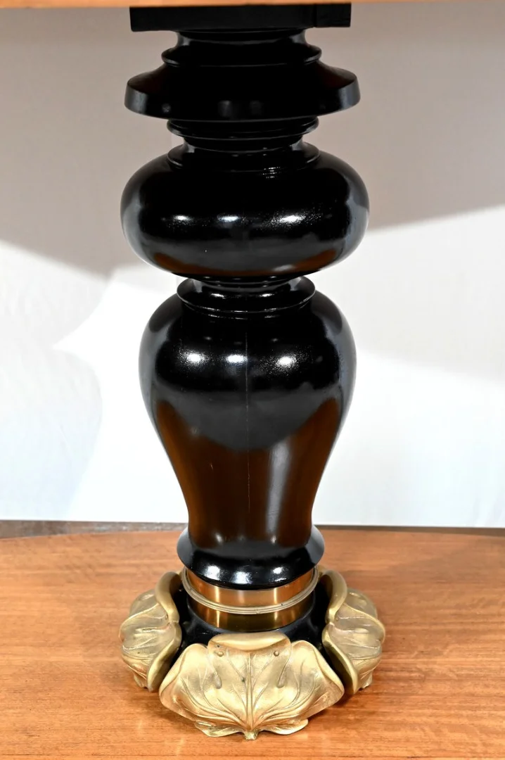 ART DECO PERIOD TABLE